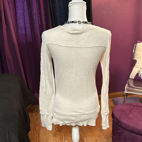 Roxy lightweight sweater top, sz M, ivory - Picture 5 of 8